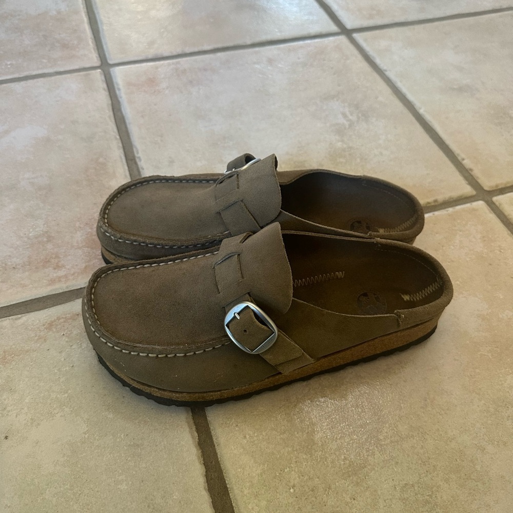 Birkenstock Buckley Suede